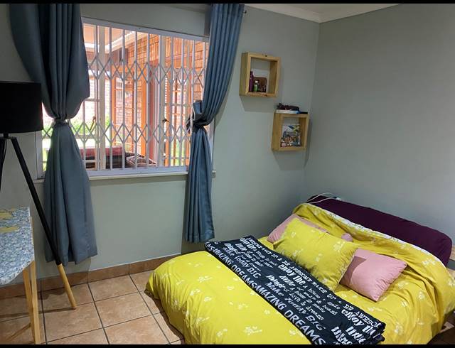 3 BEDROOM TOWNHOUSE FOR SALE IN RIDGEWAY